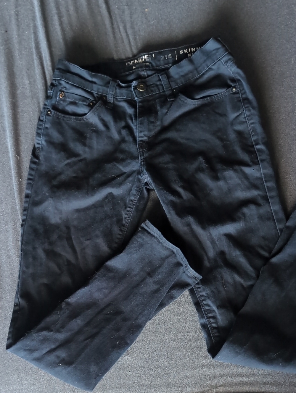 Denizen from Levi's Black Skinny Women's Jeans